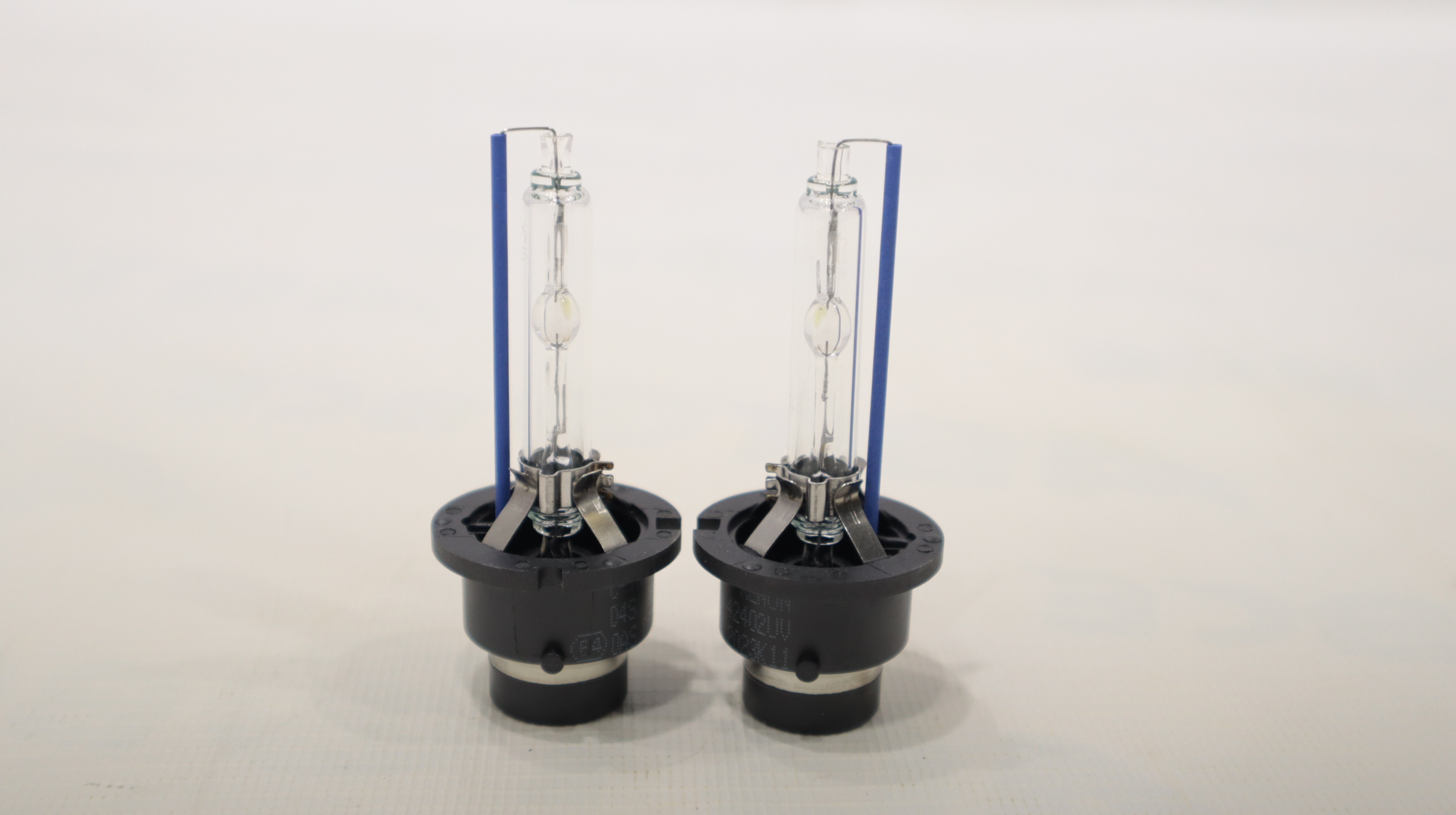 Лампа фары XENON D4S 6000K (чип PHILIPS) C3